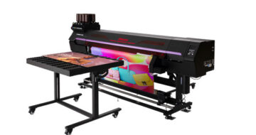 Mimaki zet nieuwe standaard voor hybride productie met de UJ330H-160 image